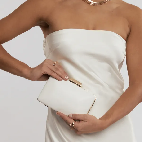 The ultimate bridal emergency kit