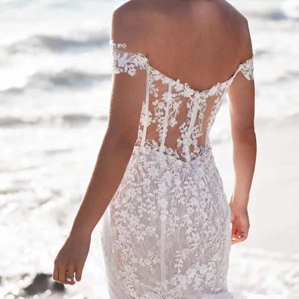 Bridesmaids Dresses in | ABIA Weddings